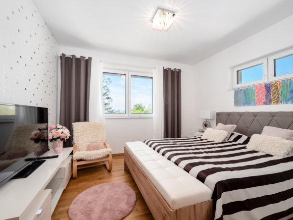 Schlafzimmer Groß